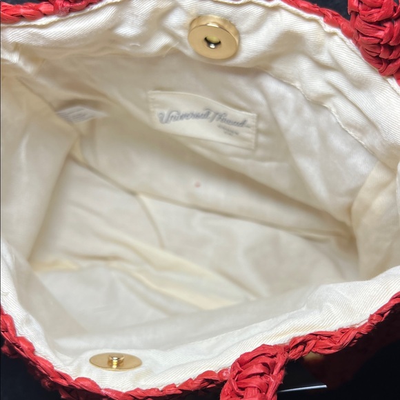 Universal Thread Spritz, Red and White- Crochet Mesh Tote Crossbody Bag. - Picture 6 of 8